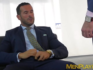 Boss in a suit anal pounds his employee after a blowjob